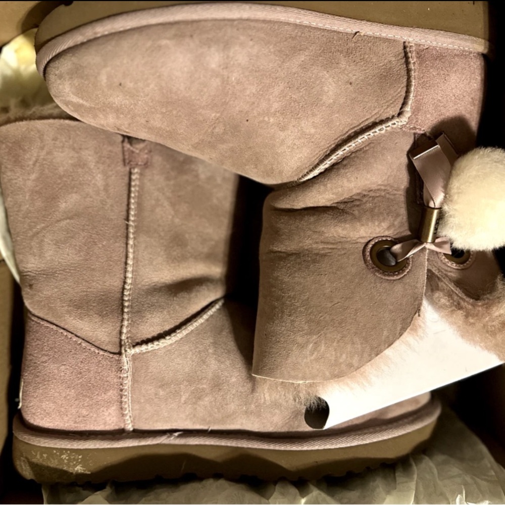 UGG Women's Winter Boots in Pink